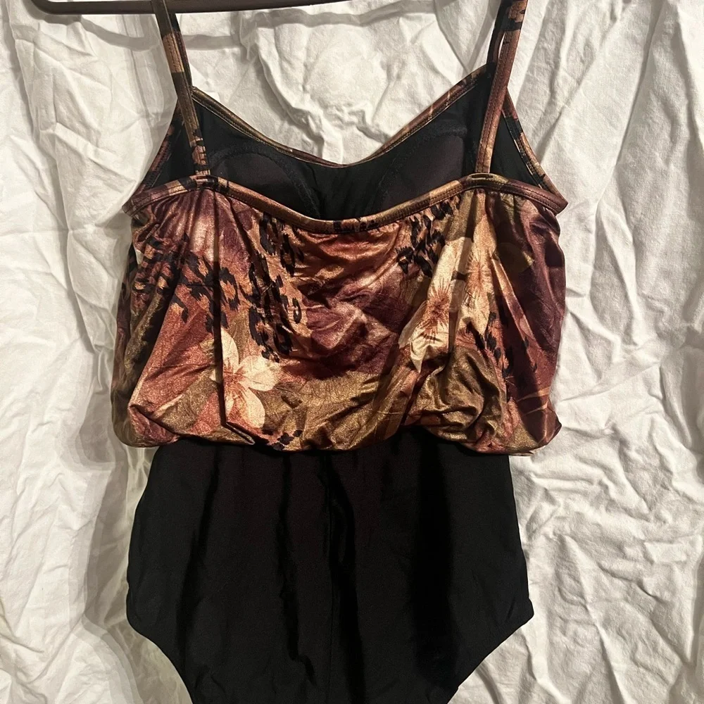 Sirona size 10 ladies bathing suit floral brown design - Picture 3 of 4